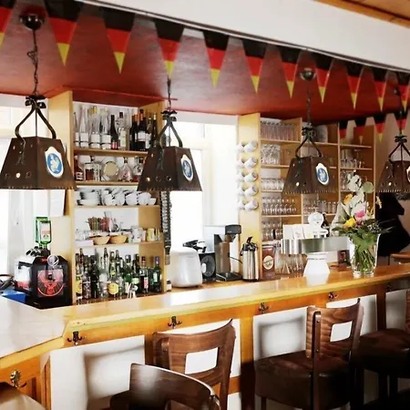 Hotel Goldener Hahn-3